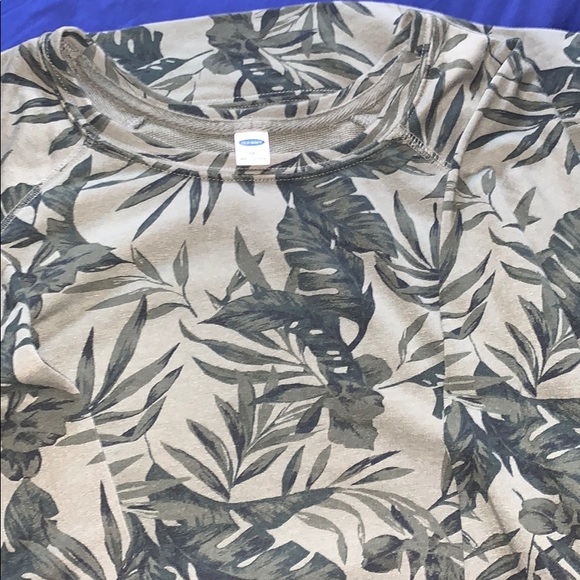 Old Navy Overthrow Sweater - Picture 7 of 8